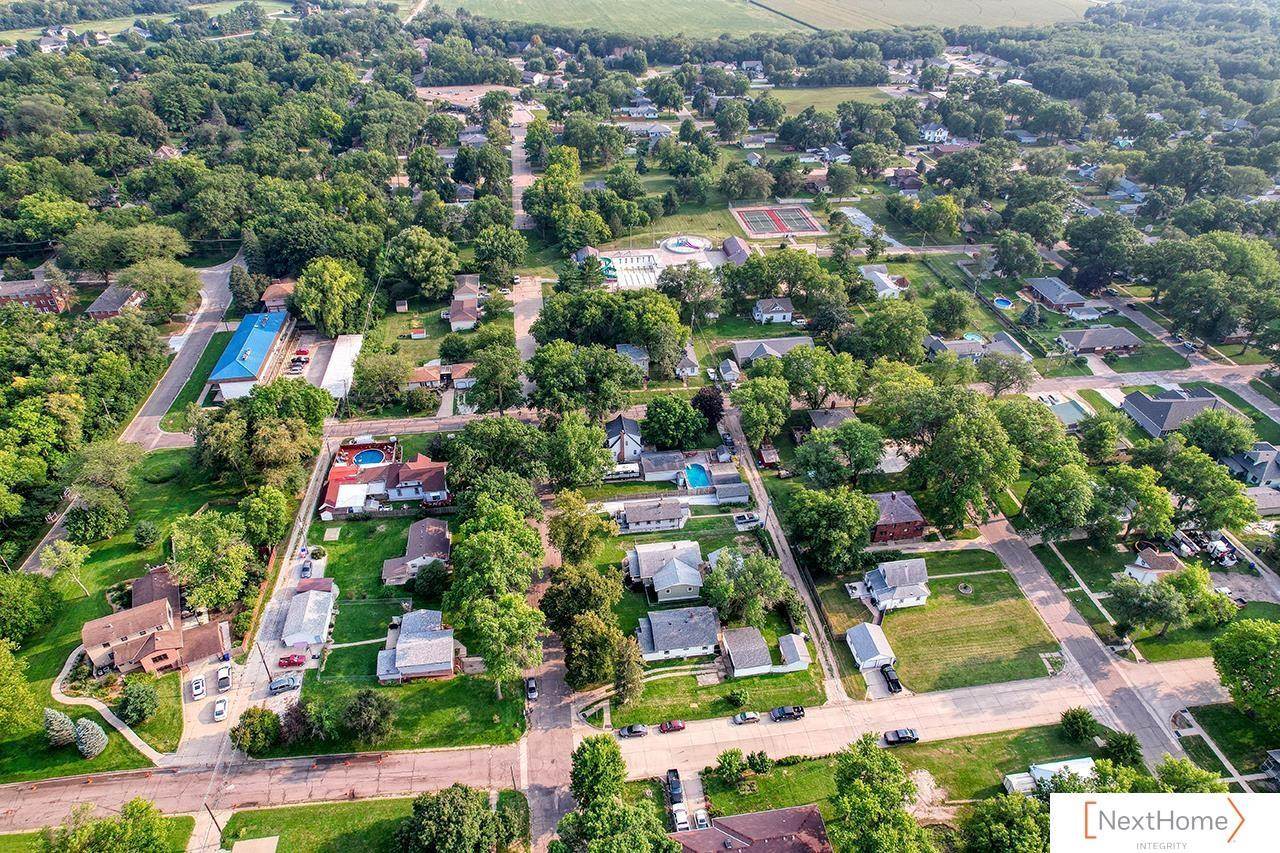 543 Forest Avenue, Crete, NE 68333