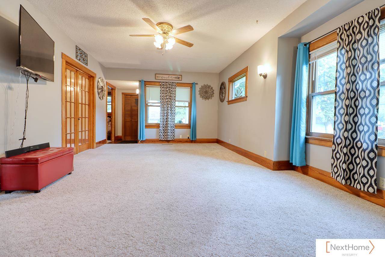 543 Forest Avenue, Crete, NE 68333