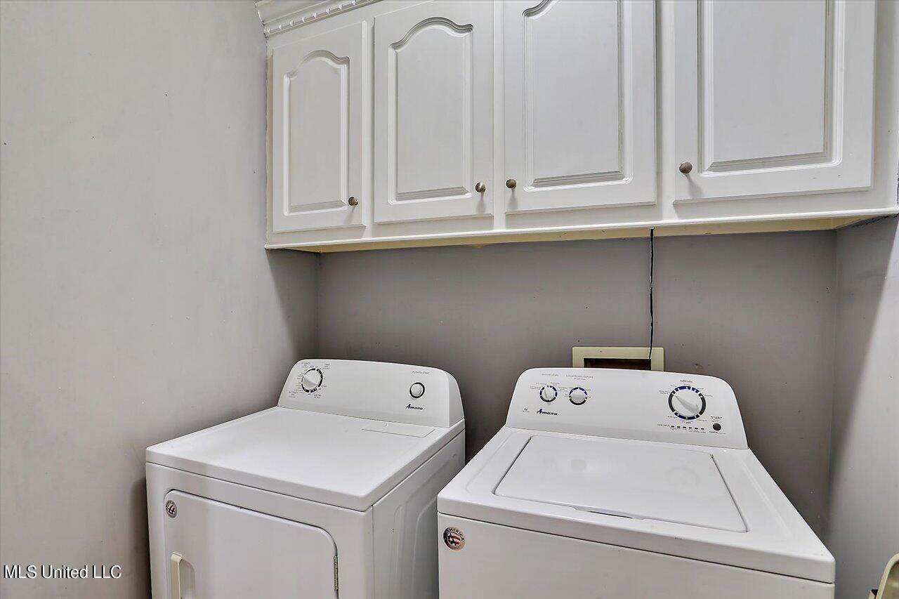 218 Greensview Drive, Brandon, MS 39047