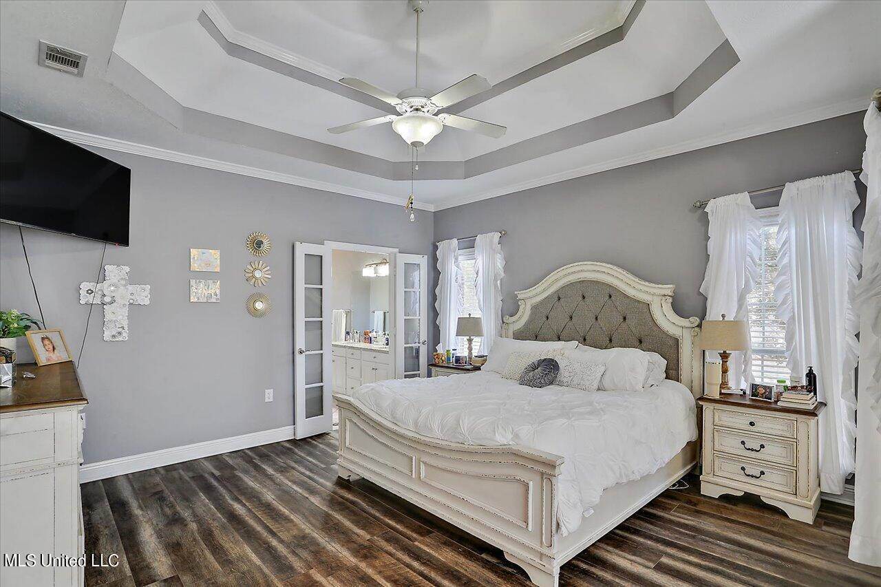 218 Greensview Drive, Brandon, MS 39047