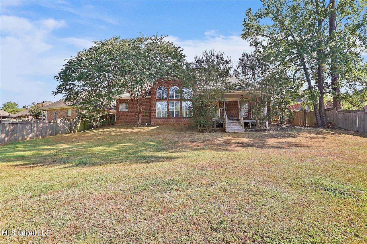 218 Greensview Drive, Brandon, MS 39047