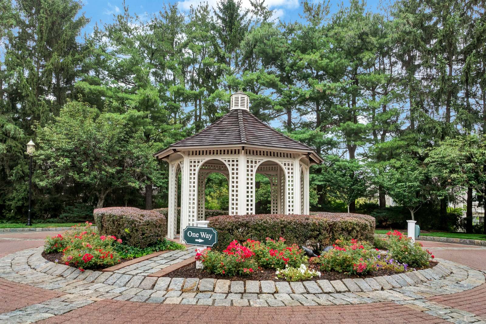 500 Pondside Drive, #3K, White Plains, NY 10607