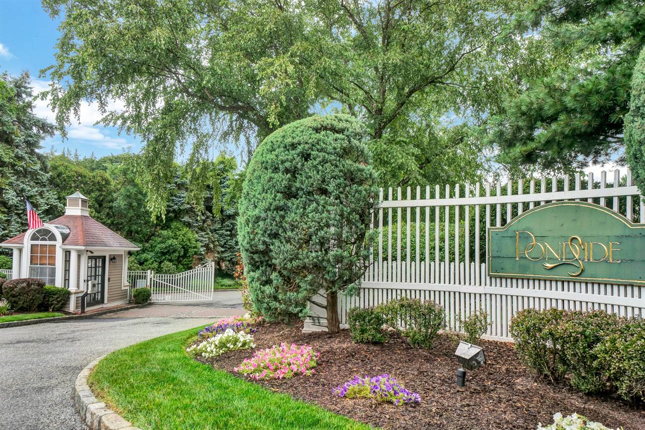 500 Pondside Drive, #3K, White Plains, NY 10607