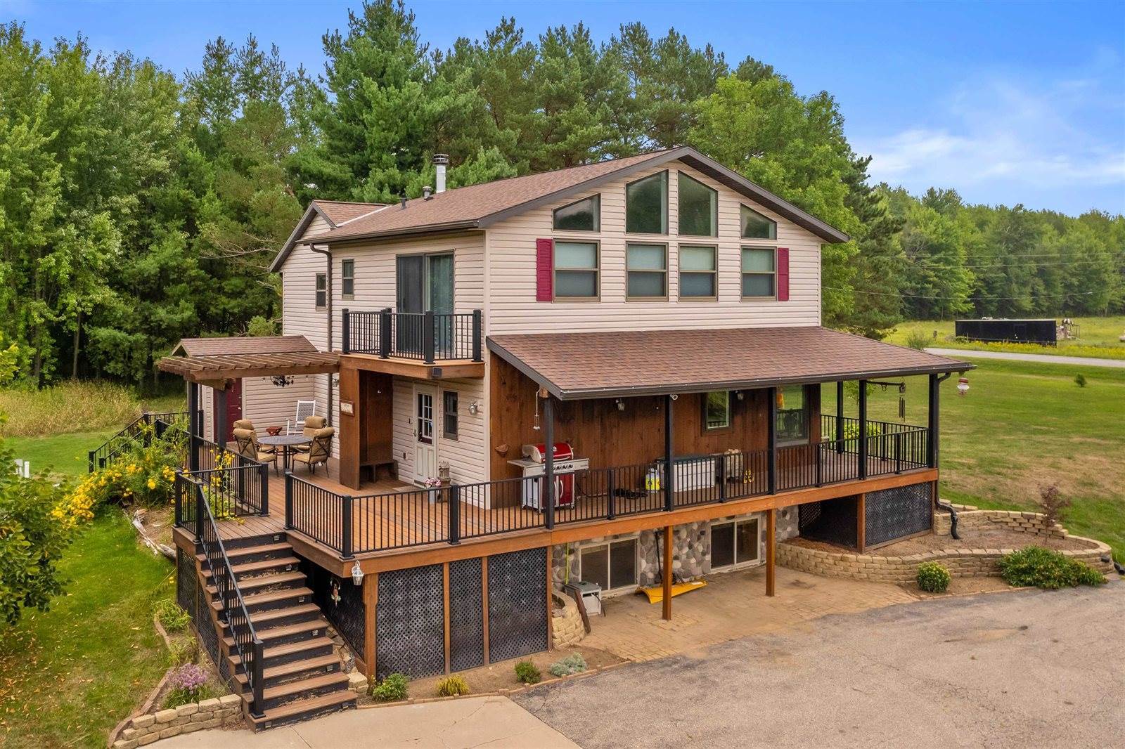 7057 Hetze Road, Wisconsin Rapids, WI 54495