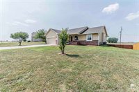 905 Maple Street, Wakefield, KS 67487