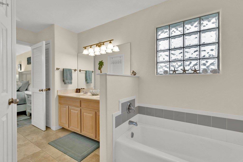 2 Spoonbill Cove, Laguna Vista, TX 78578