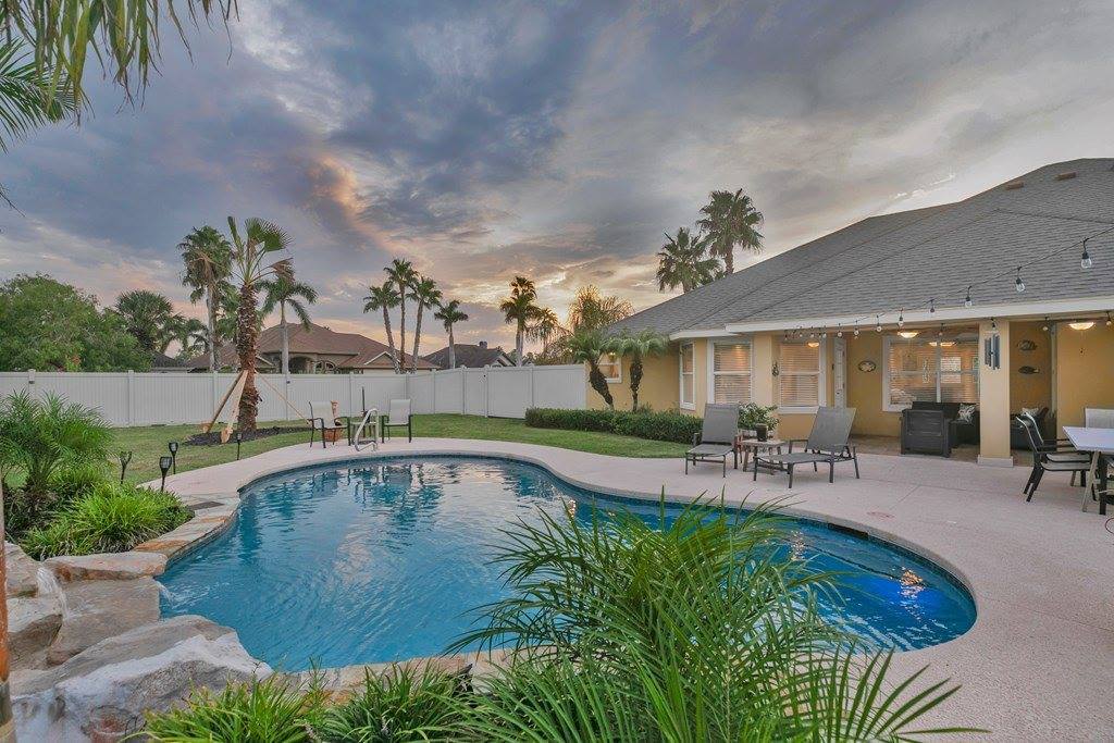 2 Spoonbill Cove, Laguna Vista, TX 78578