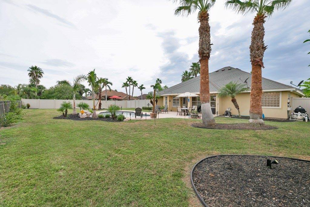 2 Spoonbill Cove, Laguna Vista, TX 78578