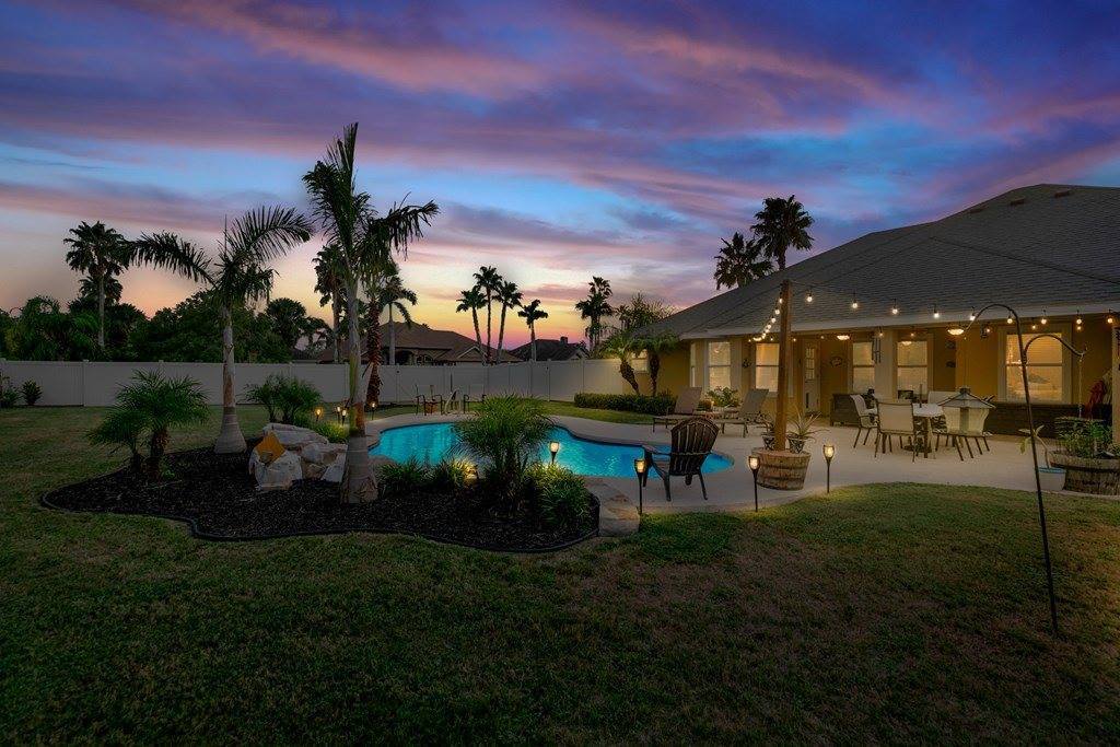 2 Spoonbill Cove, Laguna Vista, TX 78578