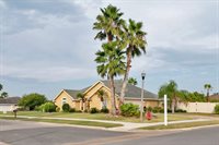 2 Spoonbill Cove, Laguna Vista, TX 78578