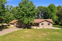 3211 Timber Valley Drive, Wisconsin Rapids, WI 54494