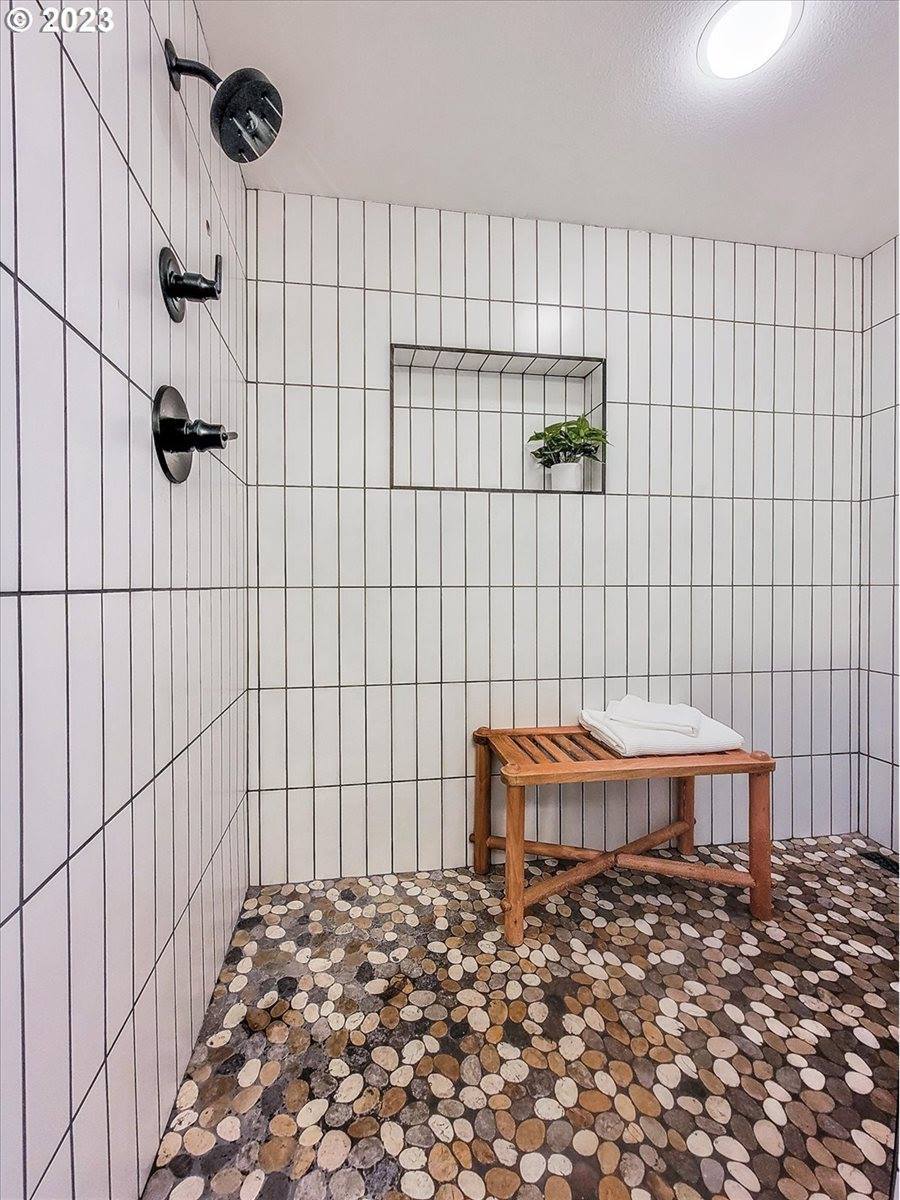 2903 SE Balboa Dr, Vancouver, WA 98683