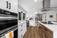 2903 SE Balboa Dr, Vancouver, WA 98683