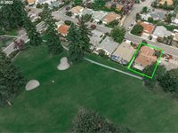 2903 SE Balboa Dr, Vancouver, WA 98683