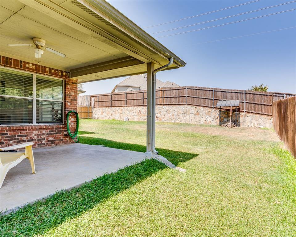 217 Brook Meadow Court, Midlothian, TX 76065