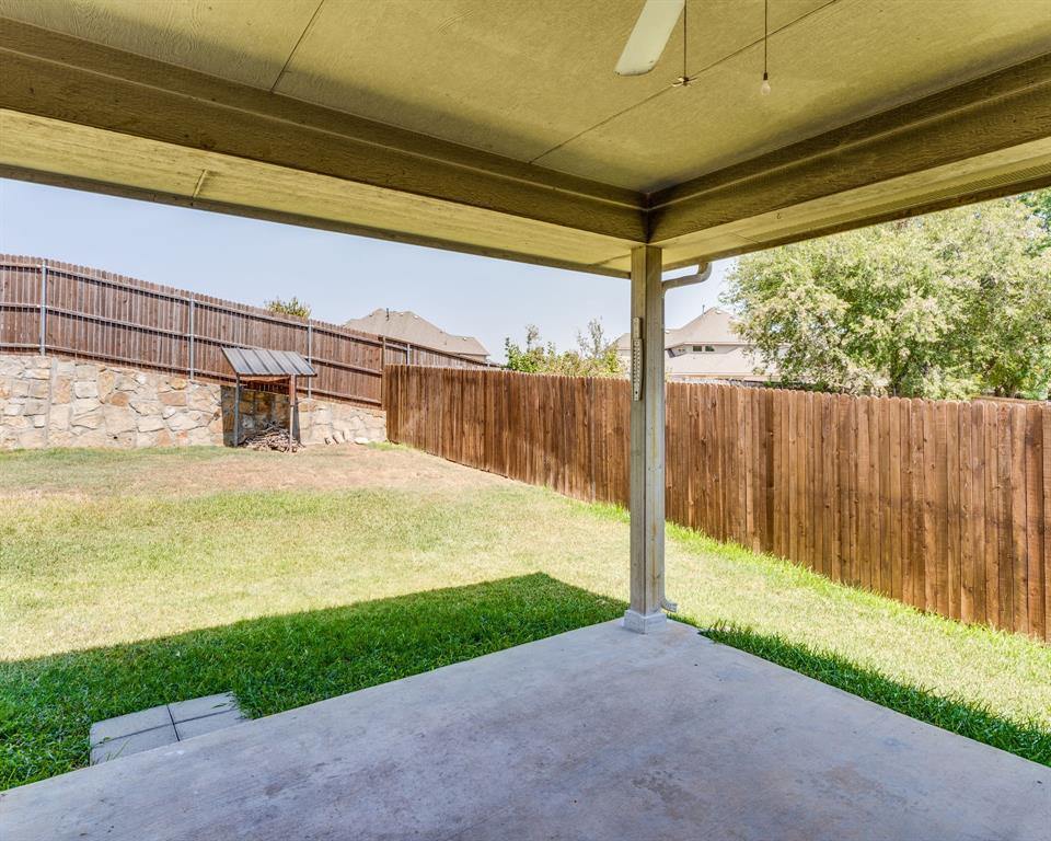 217 Brook Meadow Court, Midlothian, TX 76065