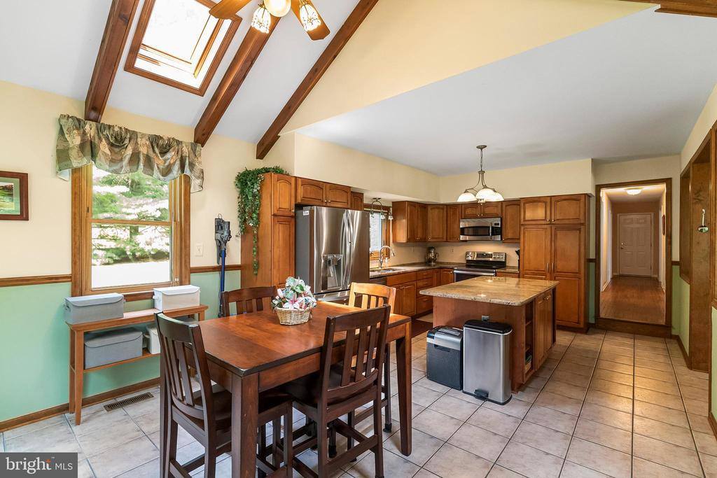 1024 Dunvegan Road, West Chester, PA 19382