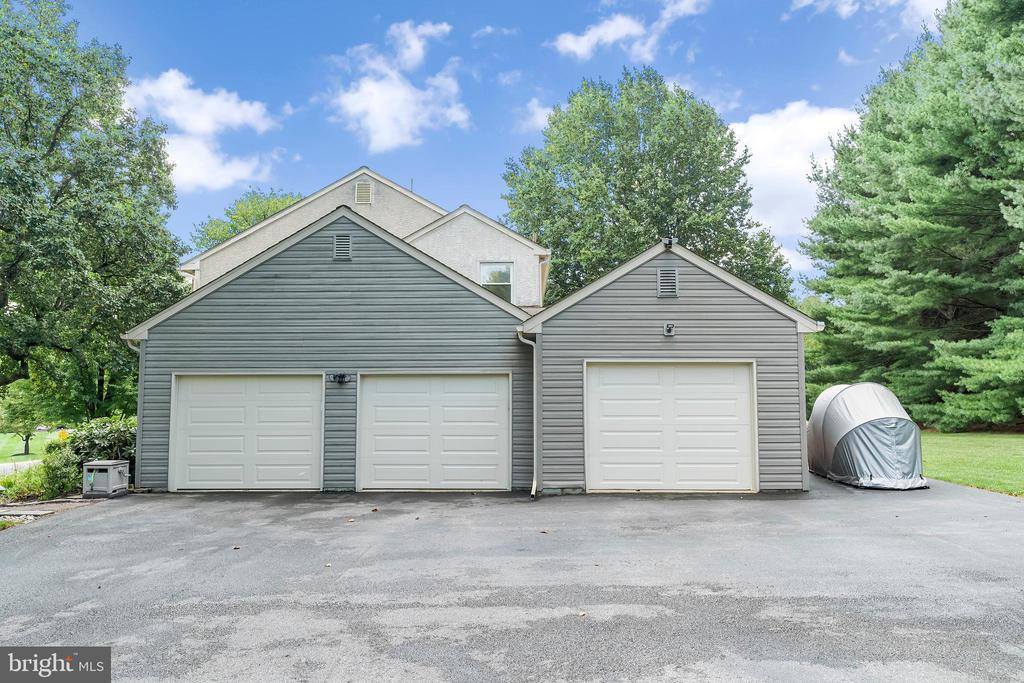 1024 Dunvegan Road, West Chester, PA 19382