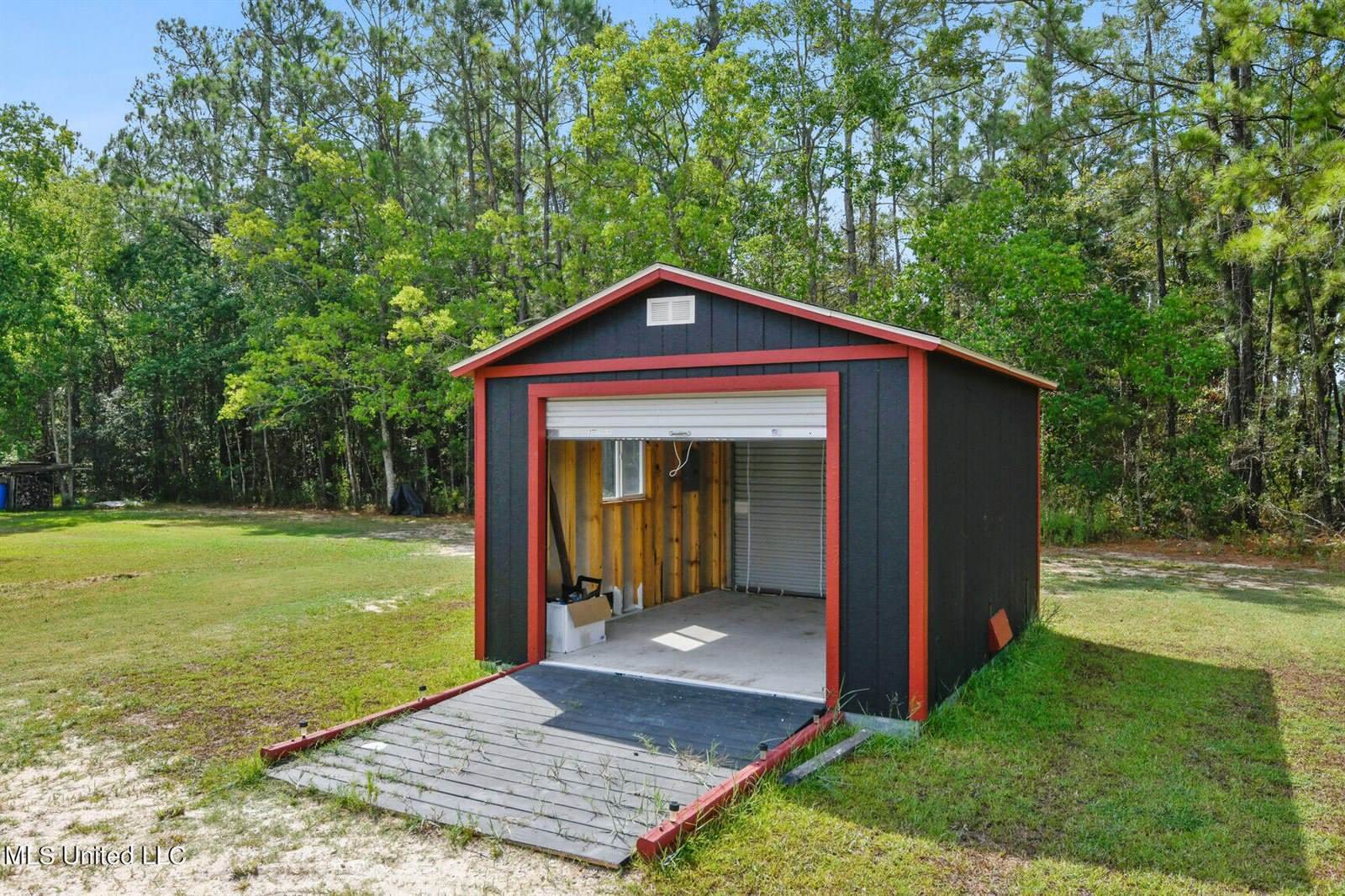 1007 Rue De Lasalle Street, Waveland, MS 39576