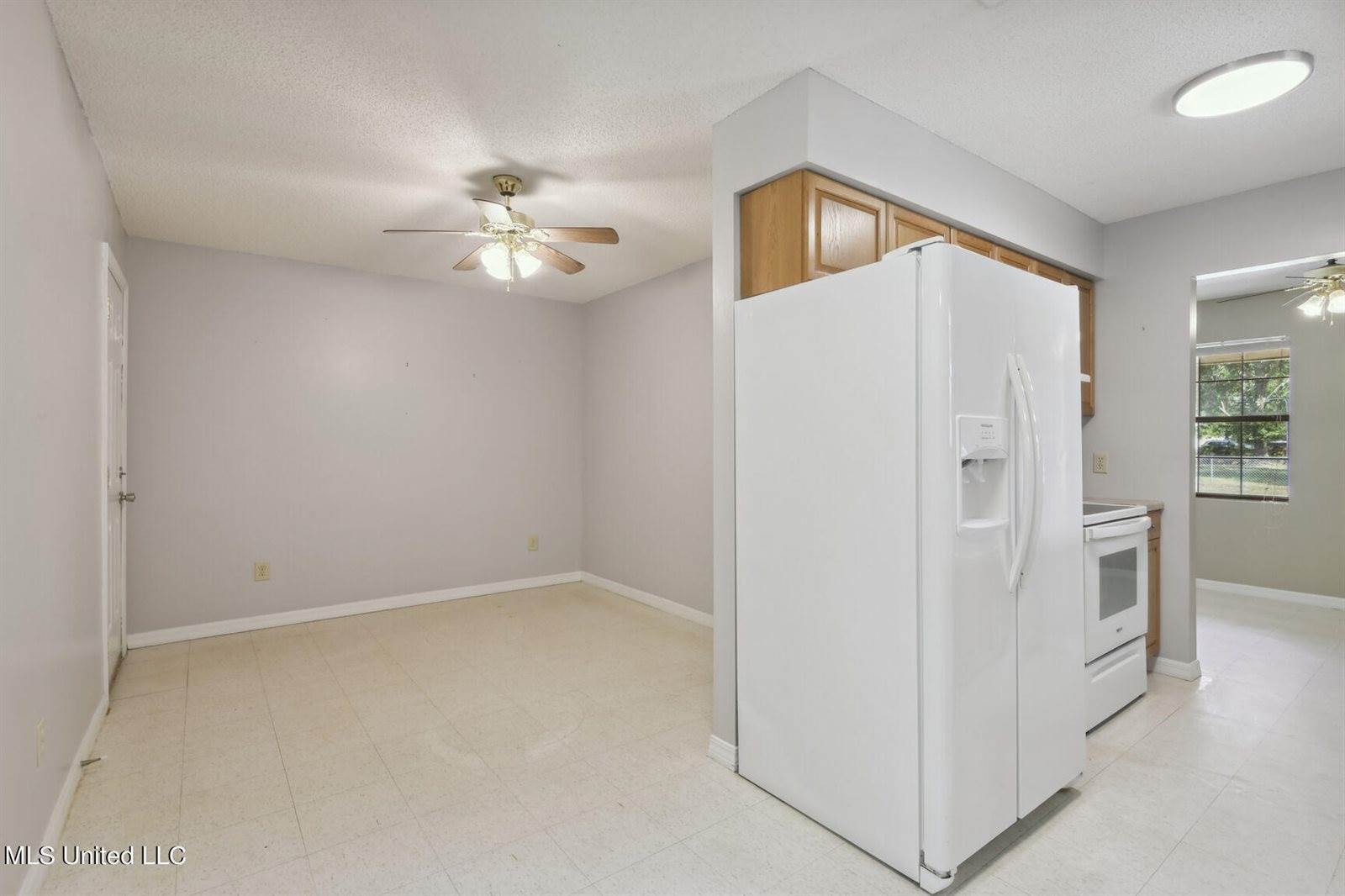 1007 Rue De Lasalle Street, Waveland, MS 39576