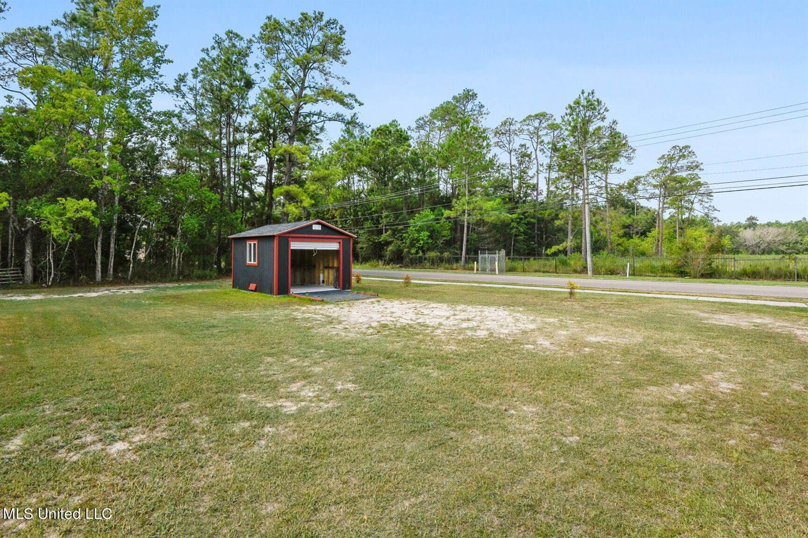 1007 Rue De Lasalle Street, Waveland, MS 39576