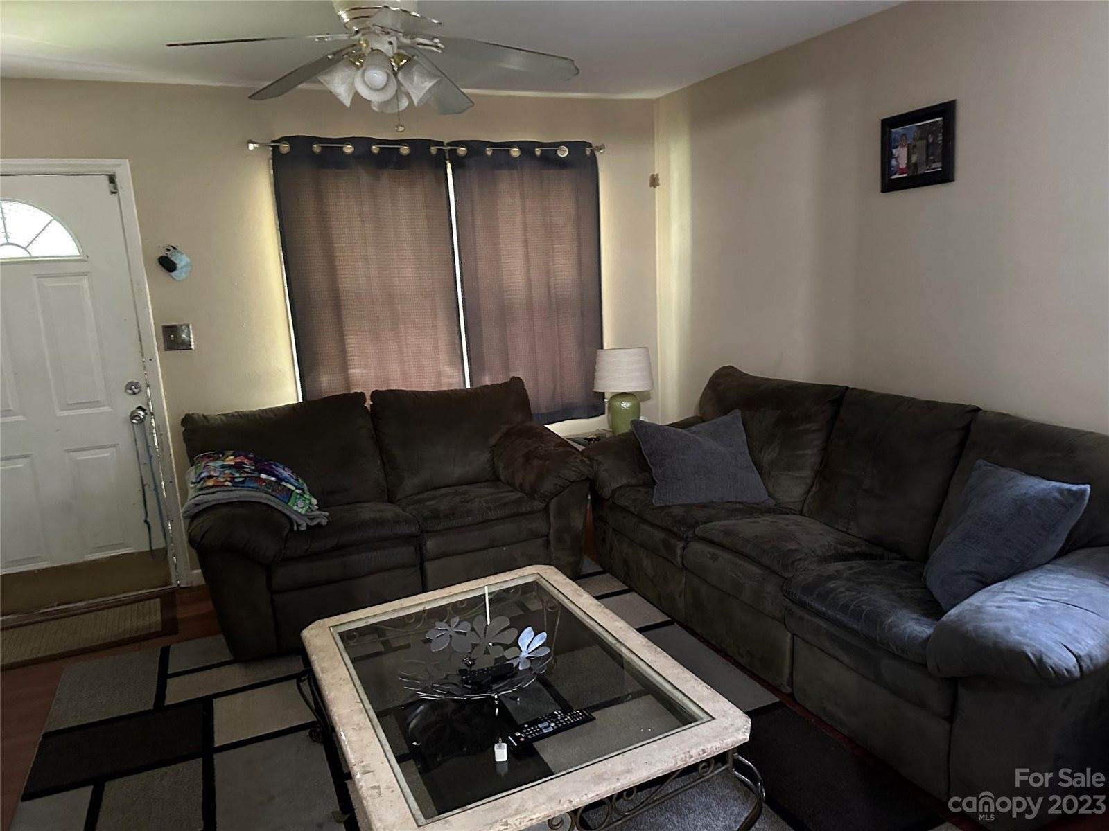 623 Dunbrook Lane, Charlotte, NC 28217