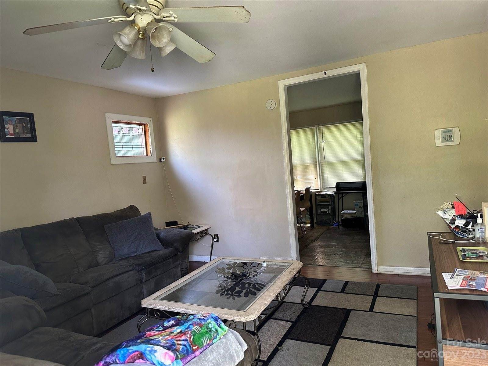 623 Dunbrook Lane, Charlotte, NC 28217