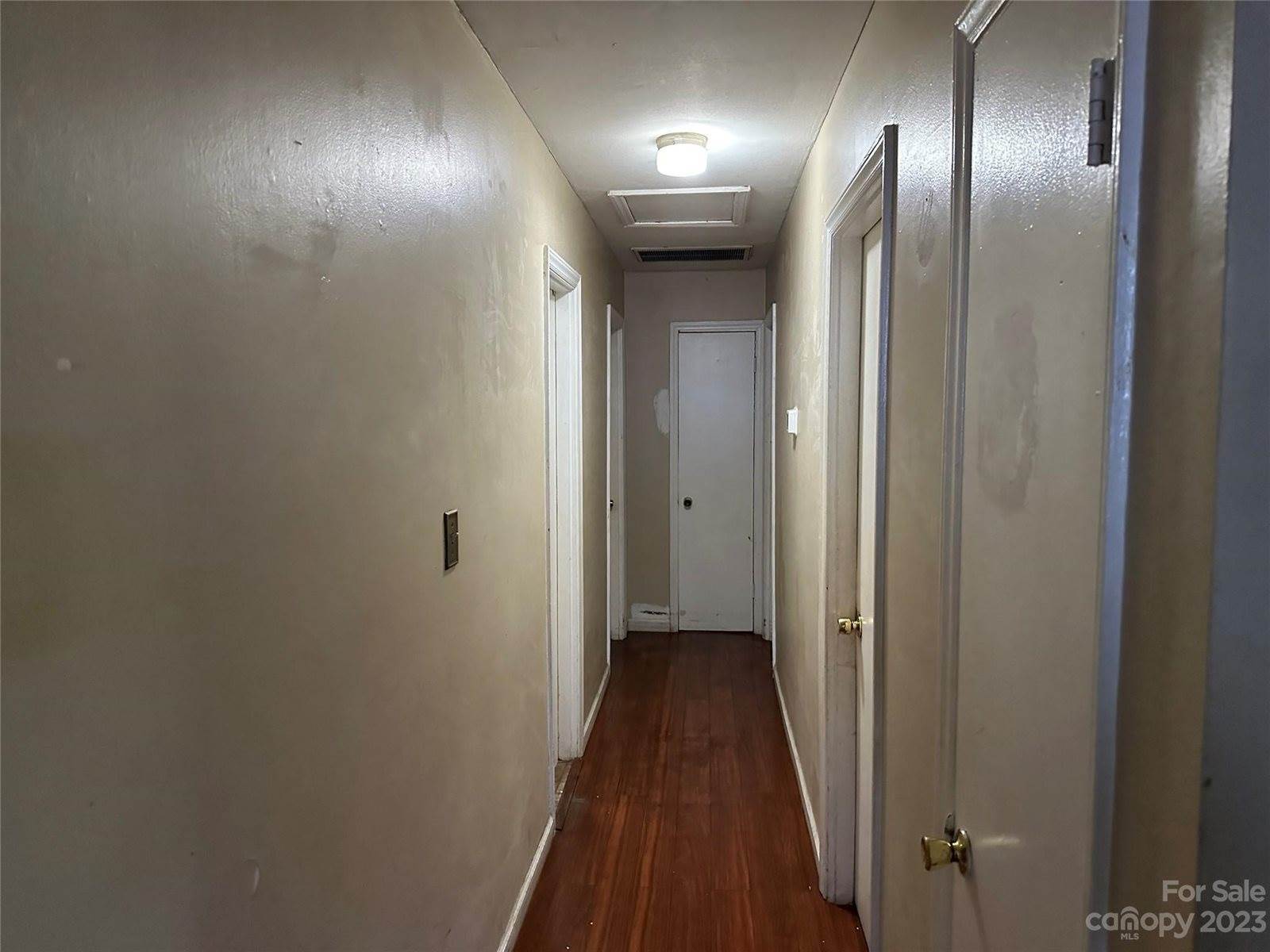 623 Dunbrook Lane, Charlotte, NC 28217