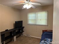 623 Dunbrook Lane, Charlotte, NC 28217