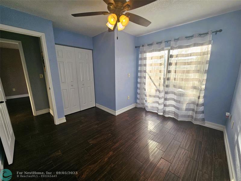 19328 NW 53rd Pl, Miami Gardens, FL 33055