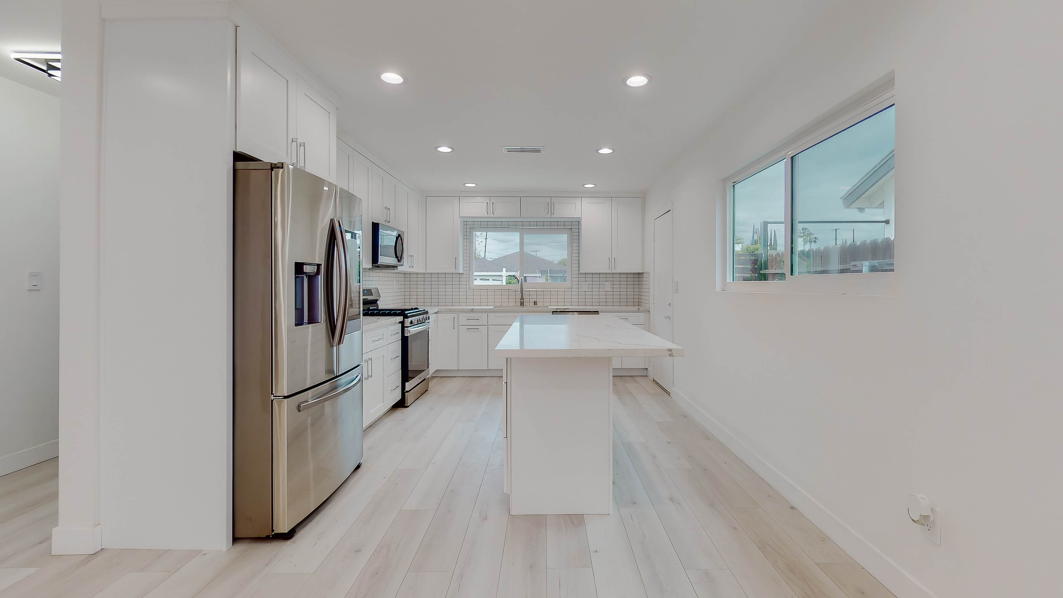 19737 Hemmingway Street, Winnetka, CA 91306