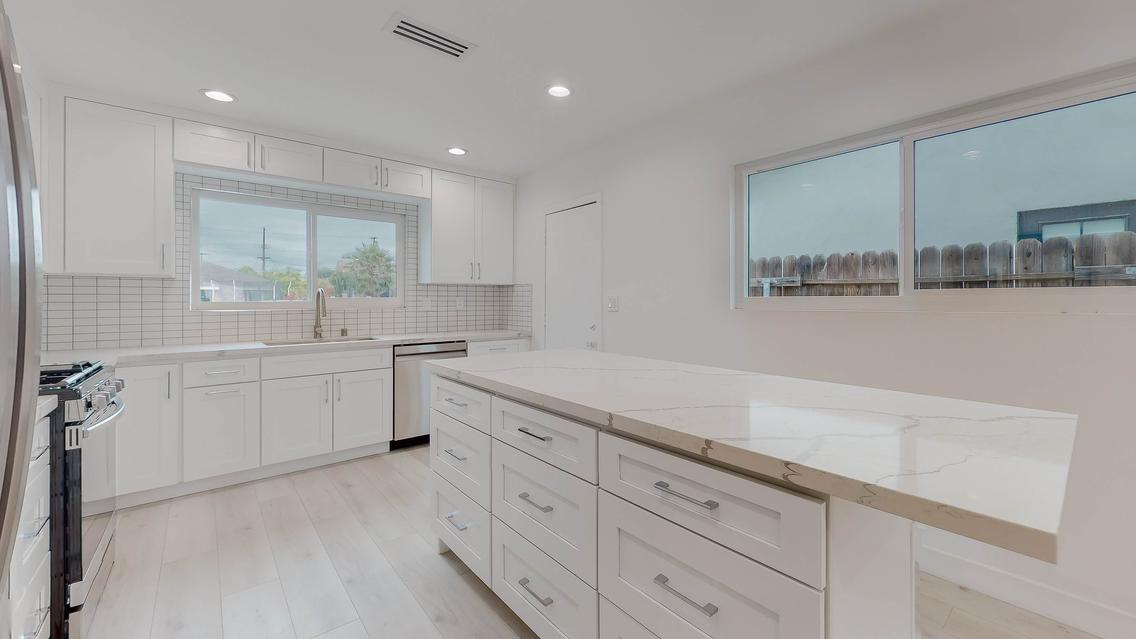 19737 Hemmingway Street, Winnetka, CA 91306