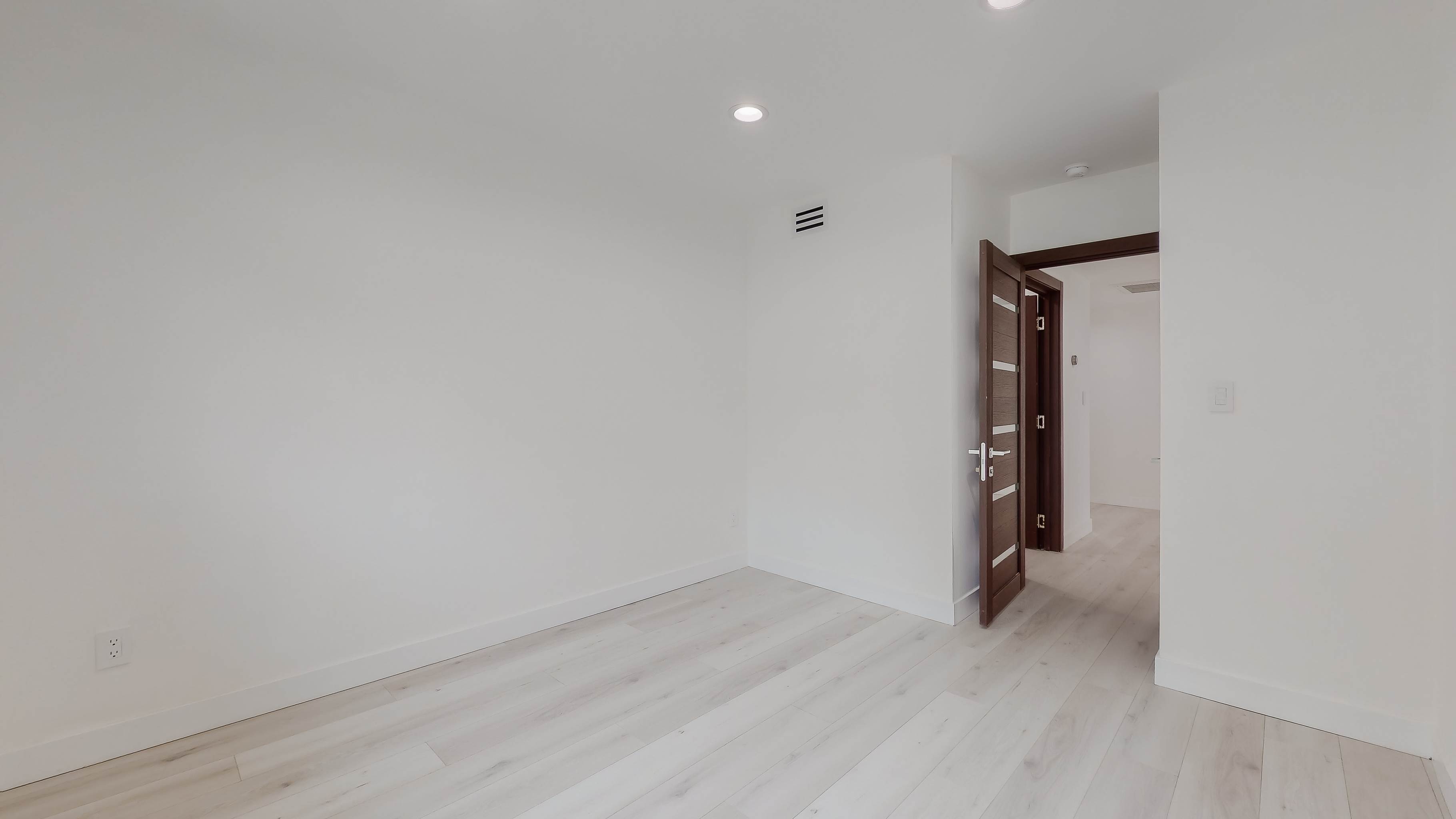 19737 Hemmingway Street, Winnetka, CA 91306