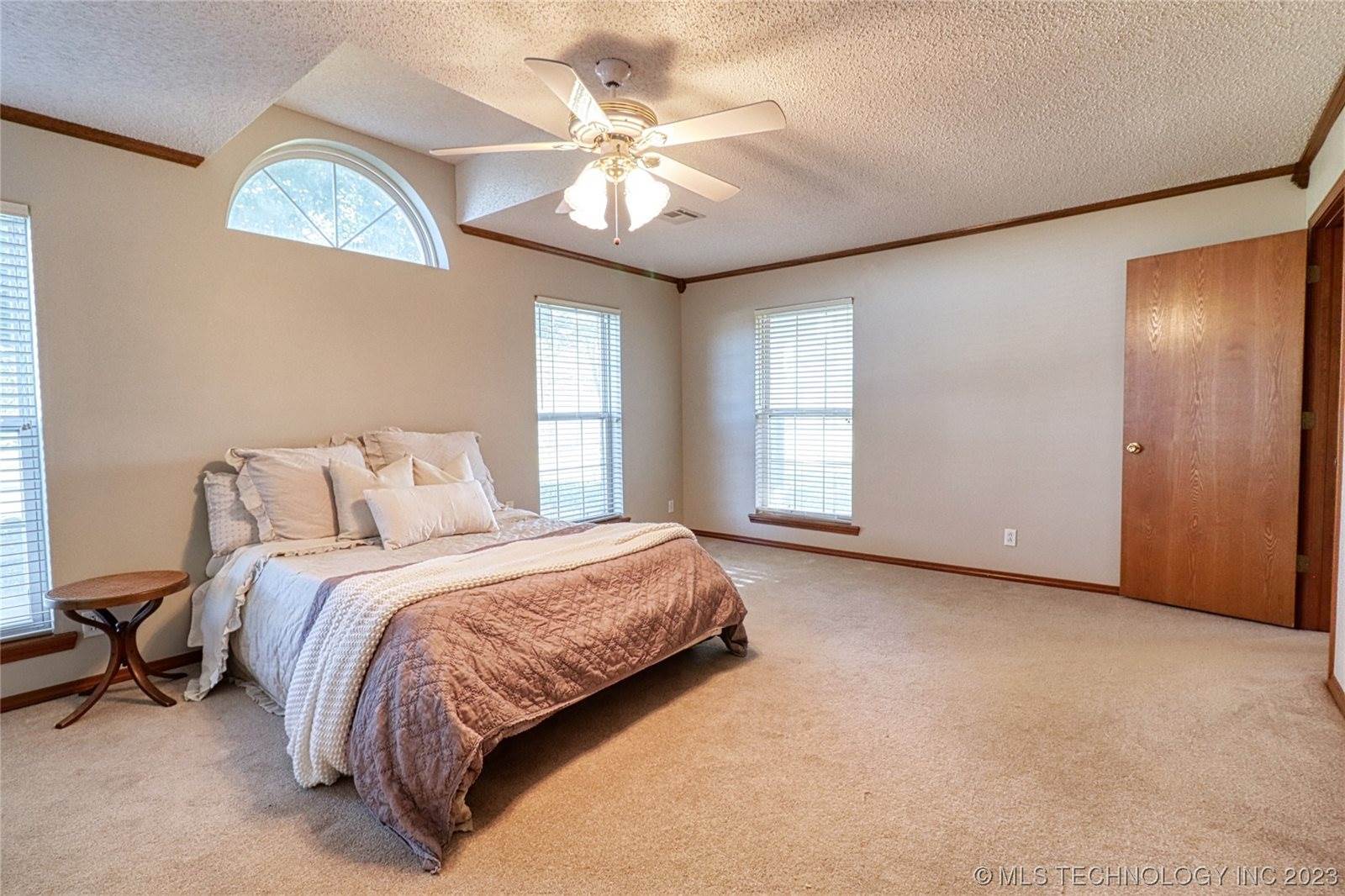 411658 Hwy 9, Eufaula, OK 74432