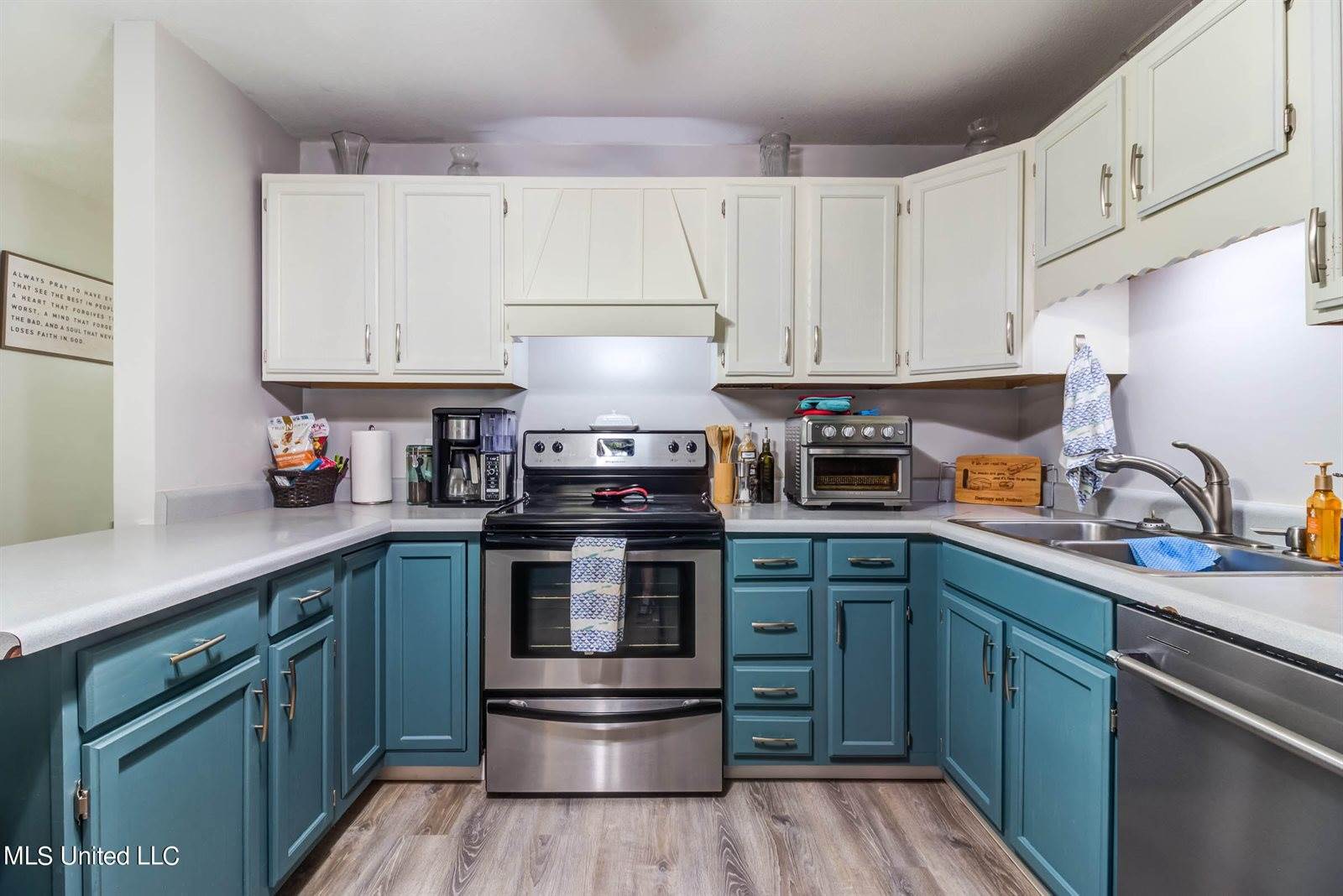 8386 County Farm Road, Long Beach, MS 39560