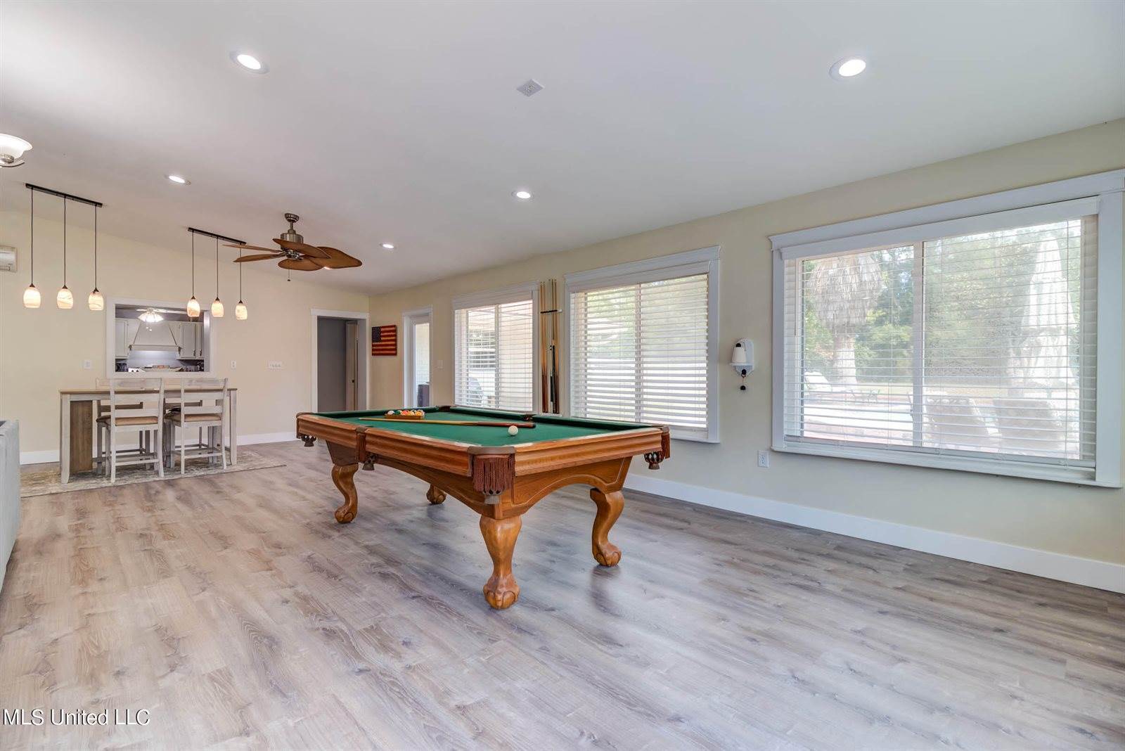 8386 County Farm Road, Long Beach, MS 39560