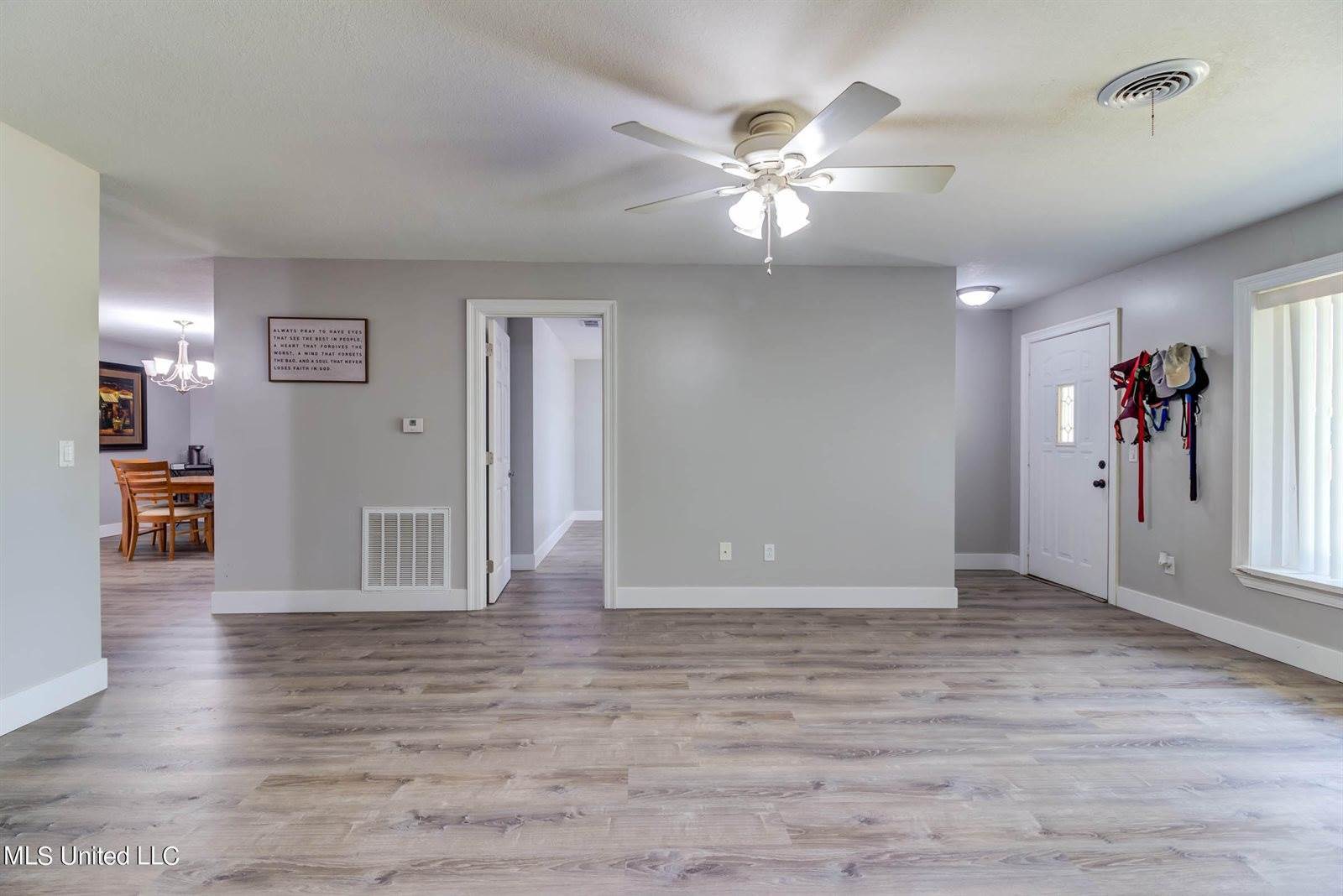 8386 County Farm Road, Long Beach, MS 39560