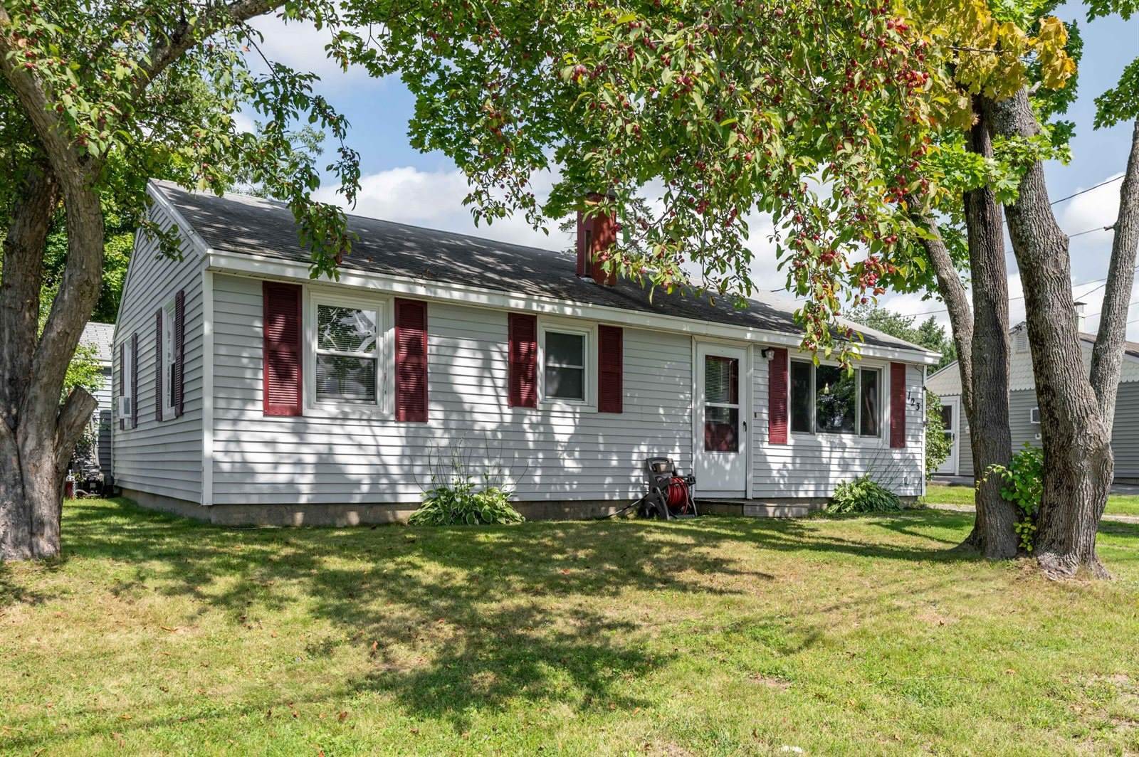 123 Thorton Road, Bangor, ME 04401