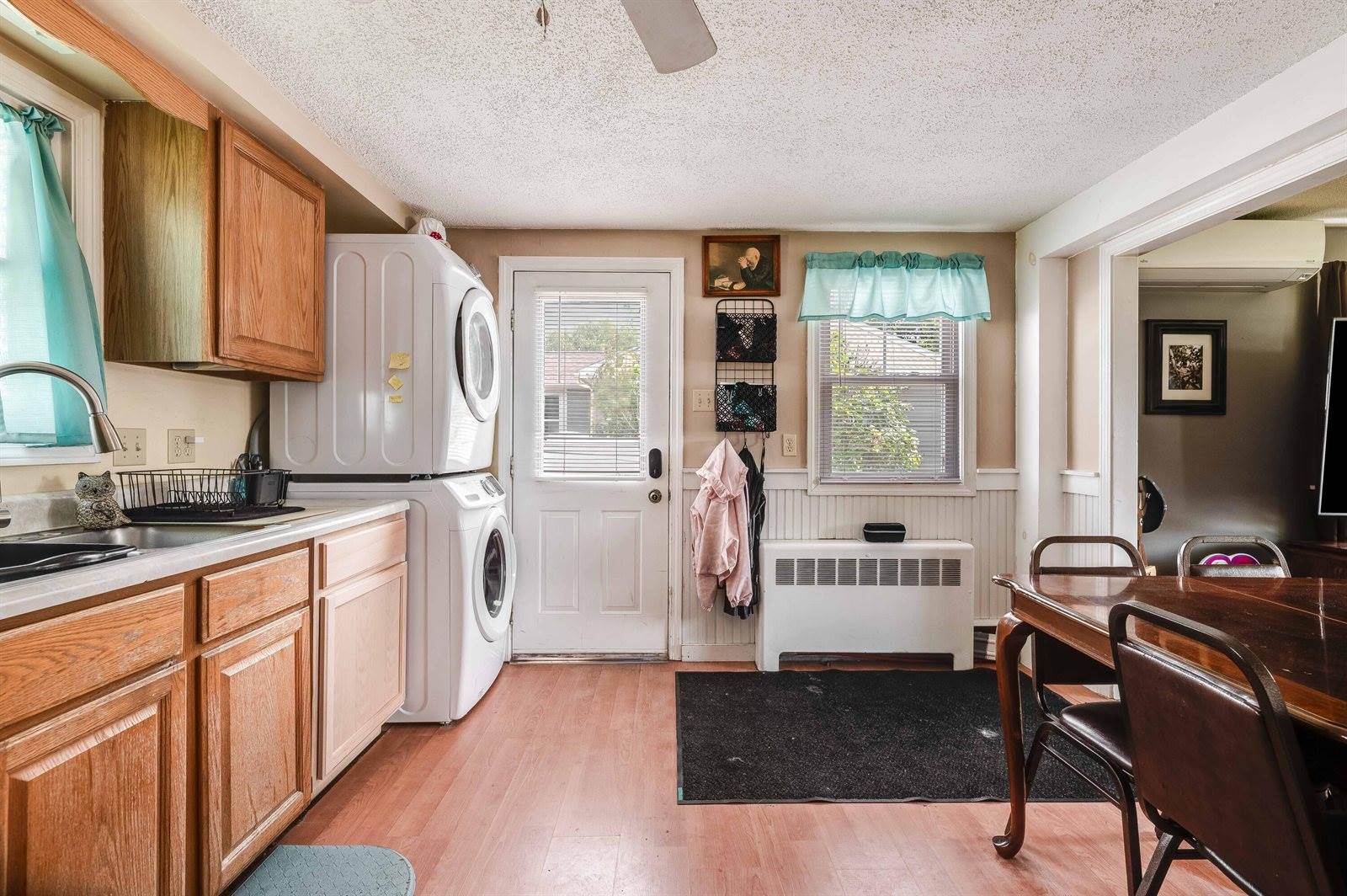 123 Thorton Road, Bangor, ME 04401