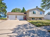 403 N Wood Avenue, Marshfield, WI 54449