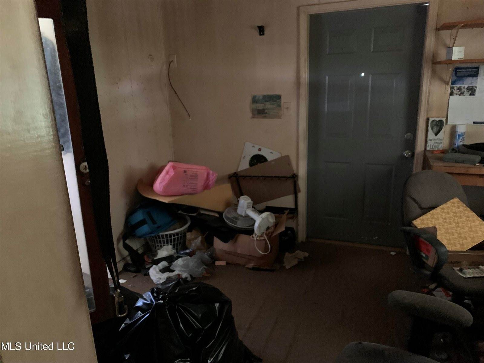 18004 West 3rd Street, Saucier, MS 39574