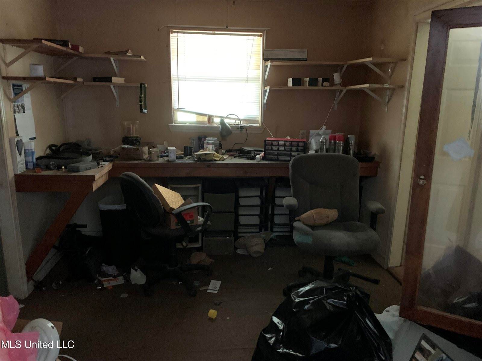 18004 West 3rd Street, Saucier, MS 39574