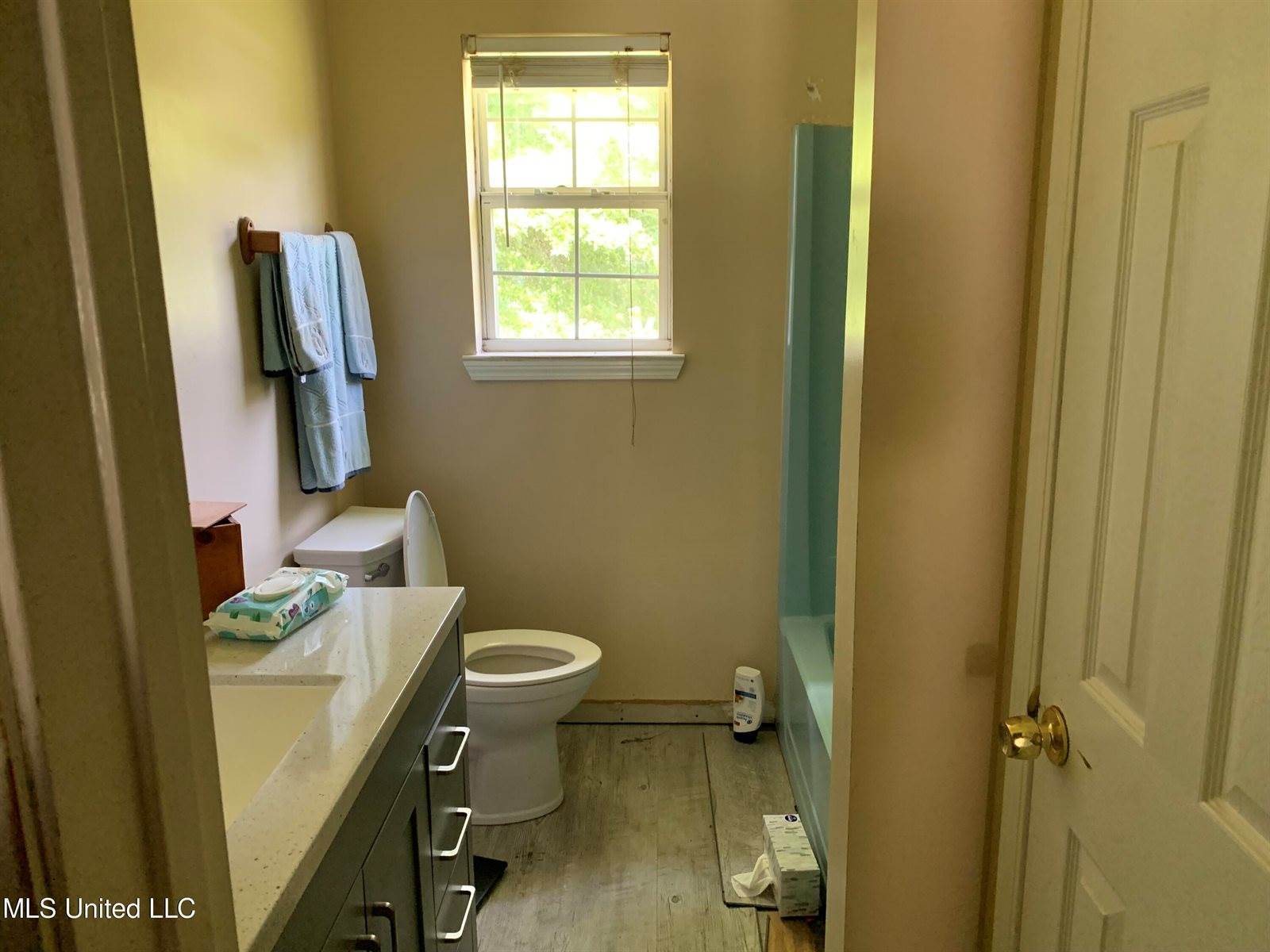 18004 West 3rd Street, Saucier, MS 39574