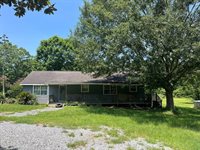 18004 West 3rd Street, Saucier, MS 39574