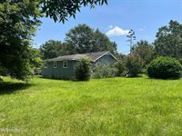 18004 West 3rd Street, Saucier, MS 39574