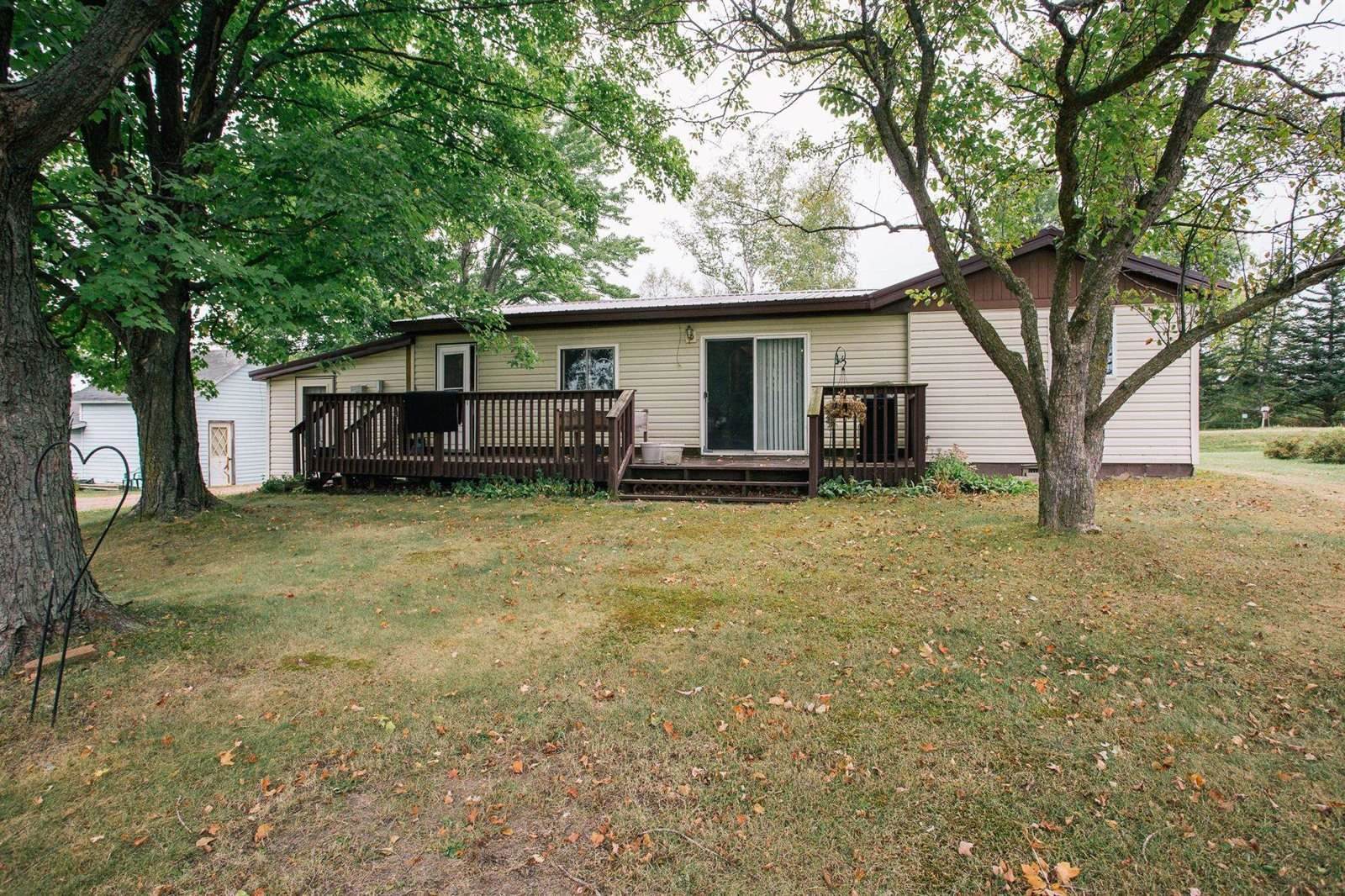 W6057 Granton Road, Neillsville, WI 54456