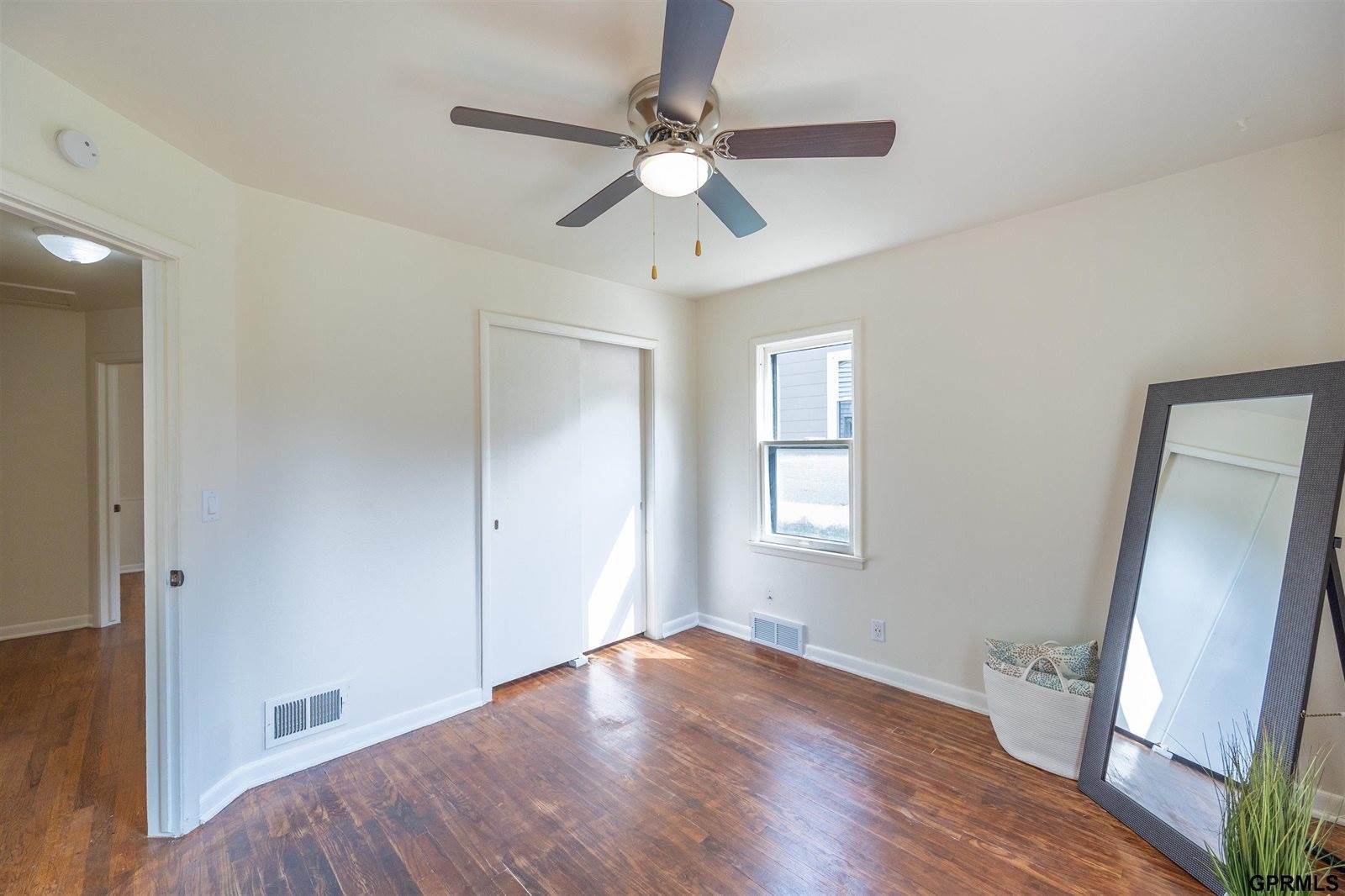 4117 N 60 Street, Omaha, NE 68104