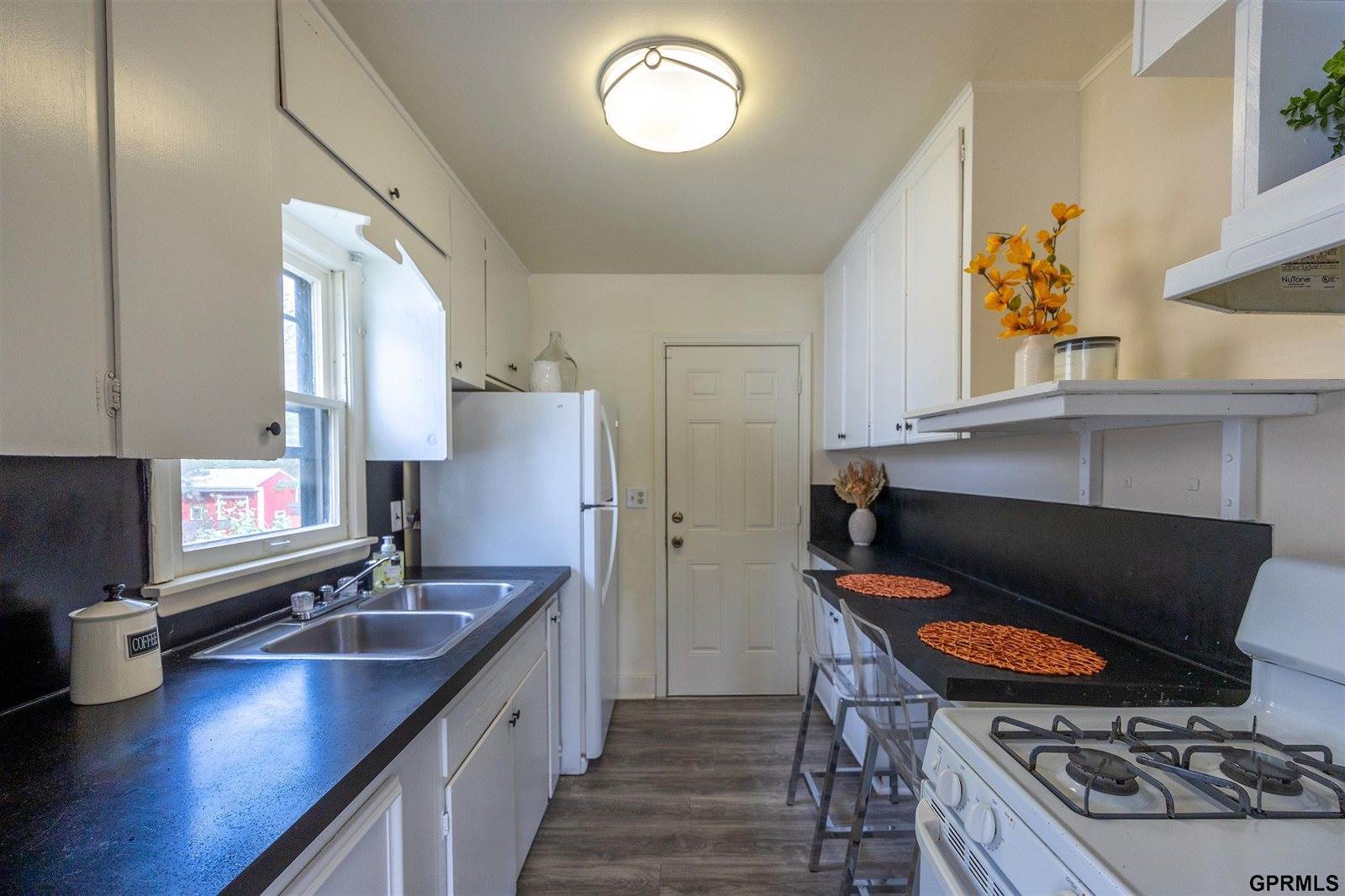 4117 N 60 Street, Omaha, NE 68104