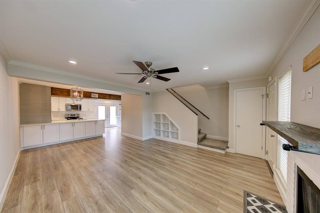 6111 Beverlyhill Street #79,, Houston, TX 77057