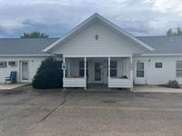 3205 4th ST SW, Minot, ND 58701